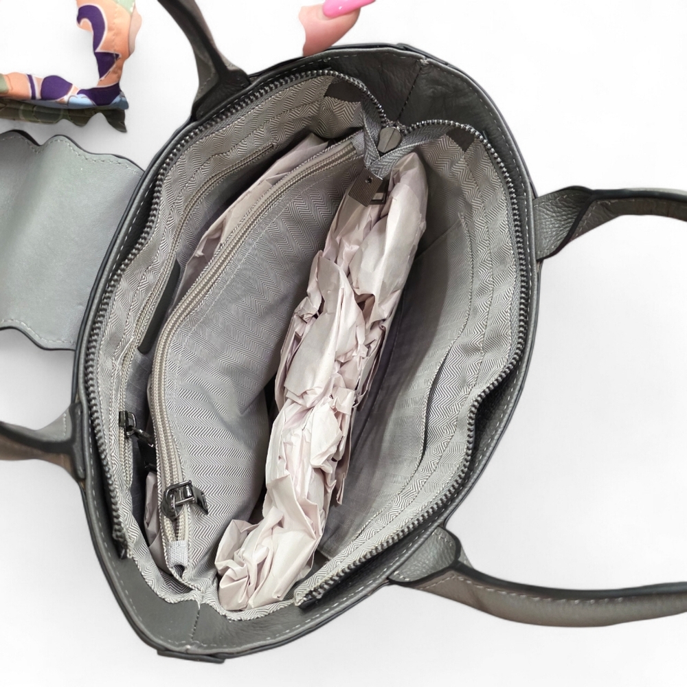 Real Leather Croc Embossed Purse Bag - Picture 7 of 12